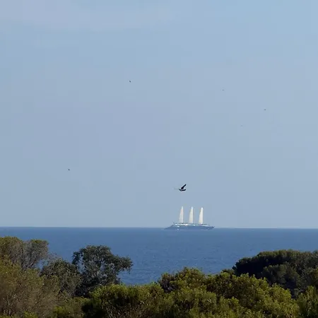 Bleu Horizon, Vue Mer, & Gare A Pied