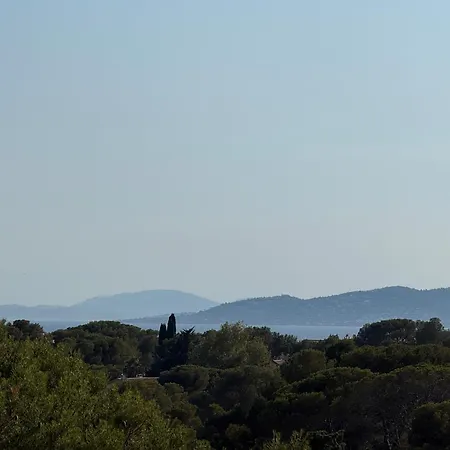 Apartment Bleu Horizon, Vue Mer, & Gare A Pied Saint-Raphael (Var)